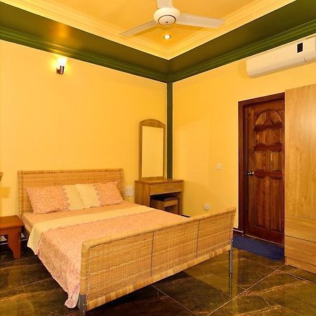 Seashine Maldives Guest House Экстерьер фото